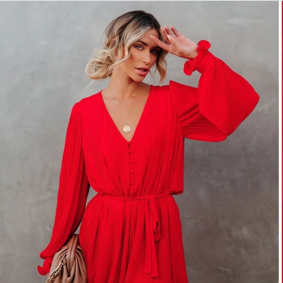 VICI Collection bright red dress NEVER WORN. Fun and flirty dress. - Picture 6 of 7